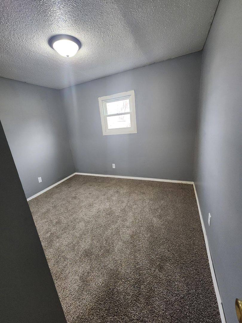 Apartment for rent at 421 S 19th St, Herrin, IL 62948