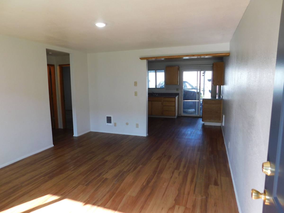 Apartment for rent at 1500 Main St, Springfield, OR 97477