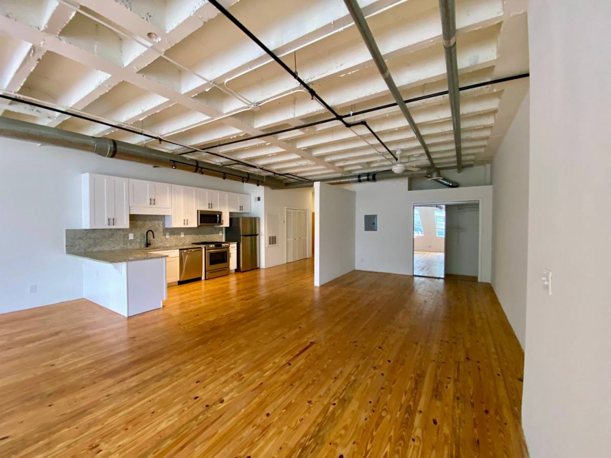 Apartment for rent at 900 Peachtree St NE, Atlanta, GA 30309