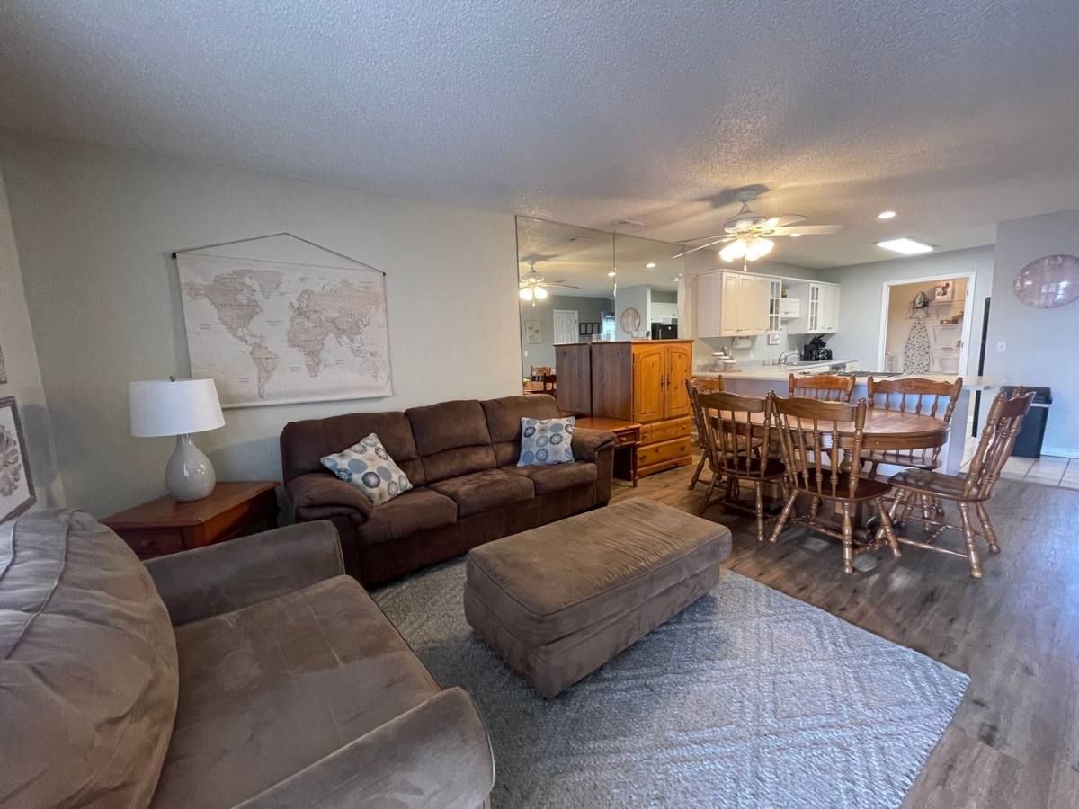 Apartment for rent at 193 Avondale Dr #10, Branson, MO 65616