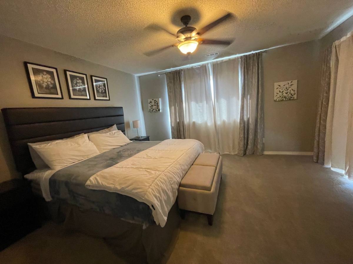 Apartment for rent at 193 Avondale Dr #10, Branson, MO 65616