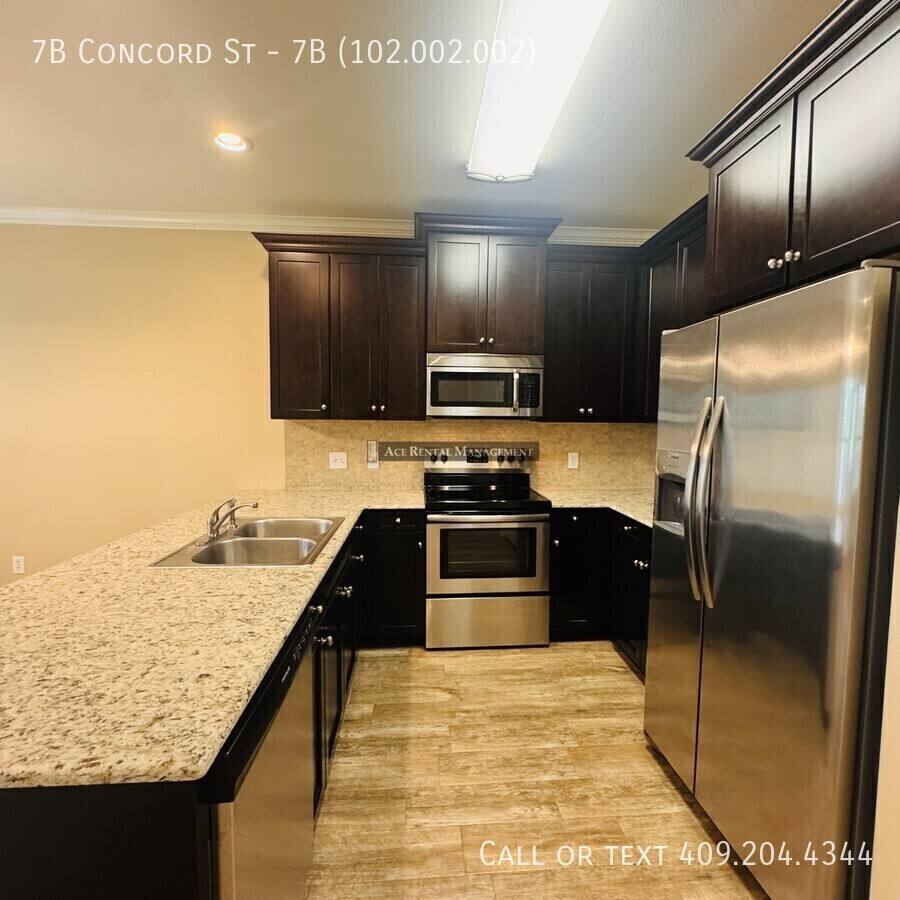 Apartment for rent at 7B Concord St #7B 102-002-002, Orange, TX 77630