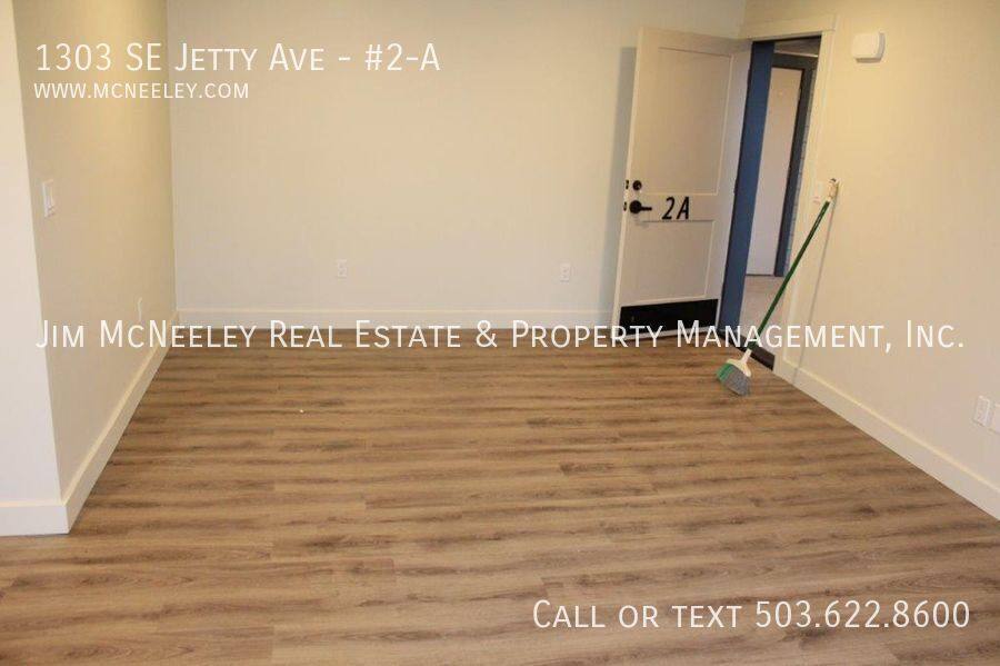 Apartment for rent at 1303 SE Jetty Ave #2-A, Warrenton, OR 97146