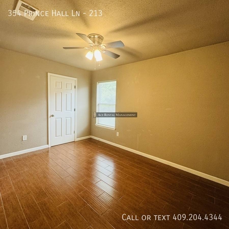Apartment for rent at 354 Prince Hall Lane #213, Silsbee, TX 77656