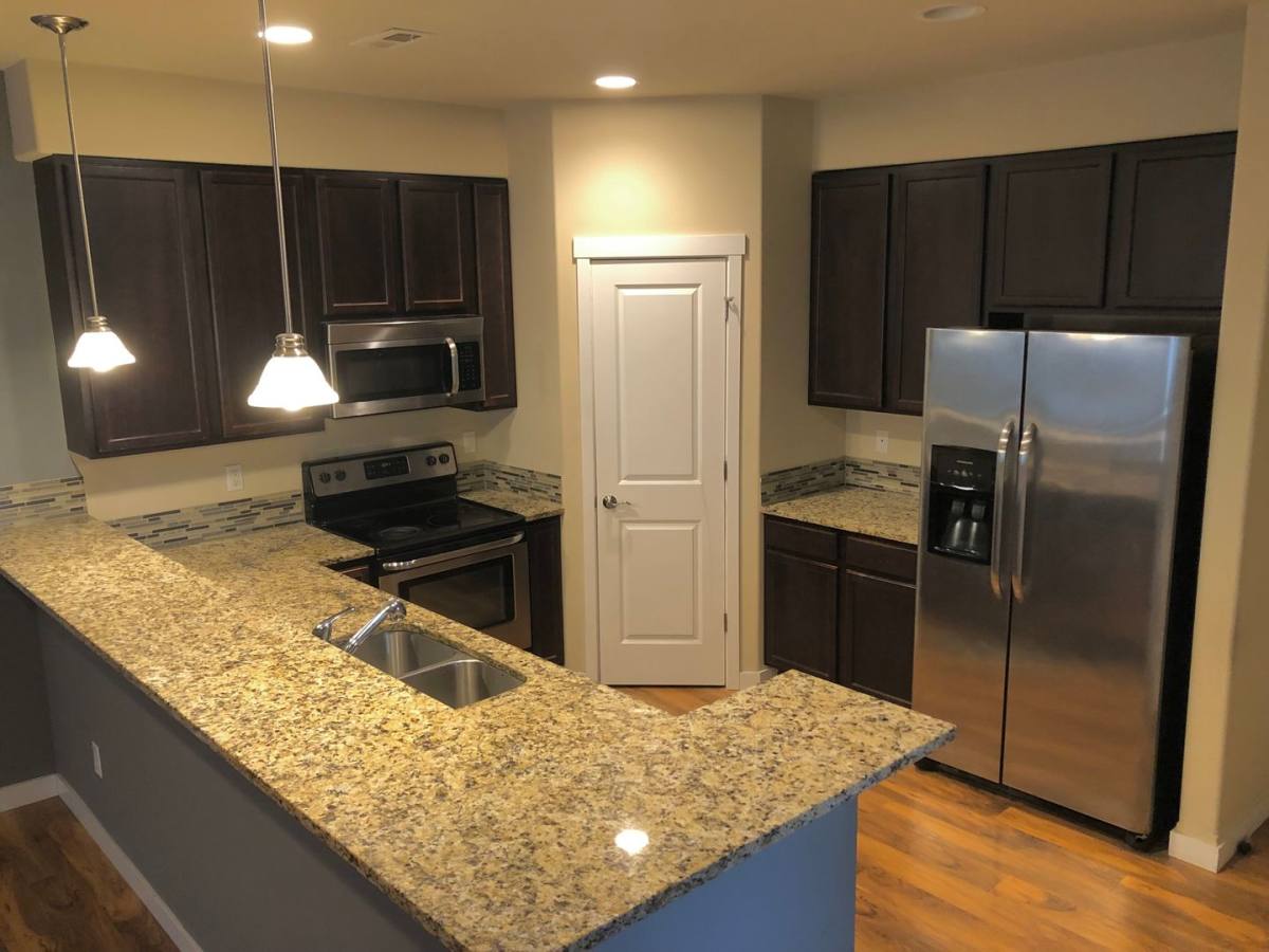 Townhouse for rent at 14015 34th Dr SE, Bothell, WA 98012