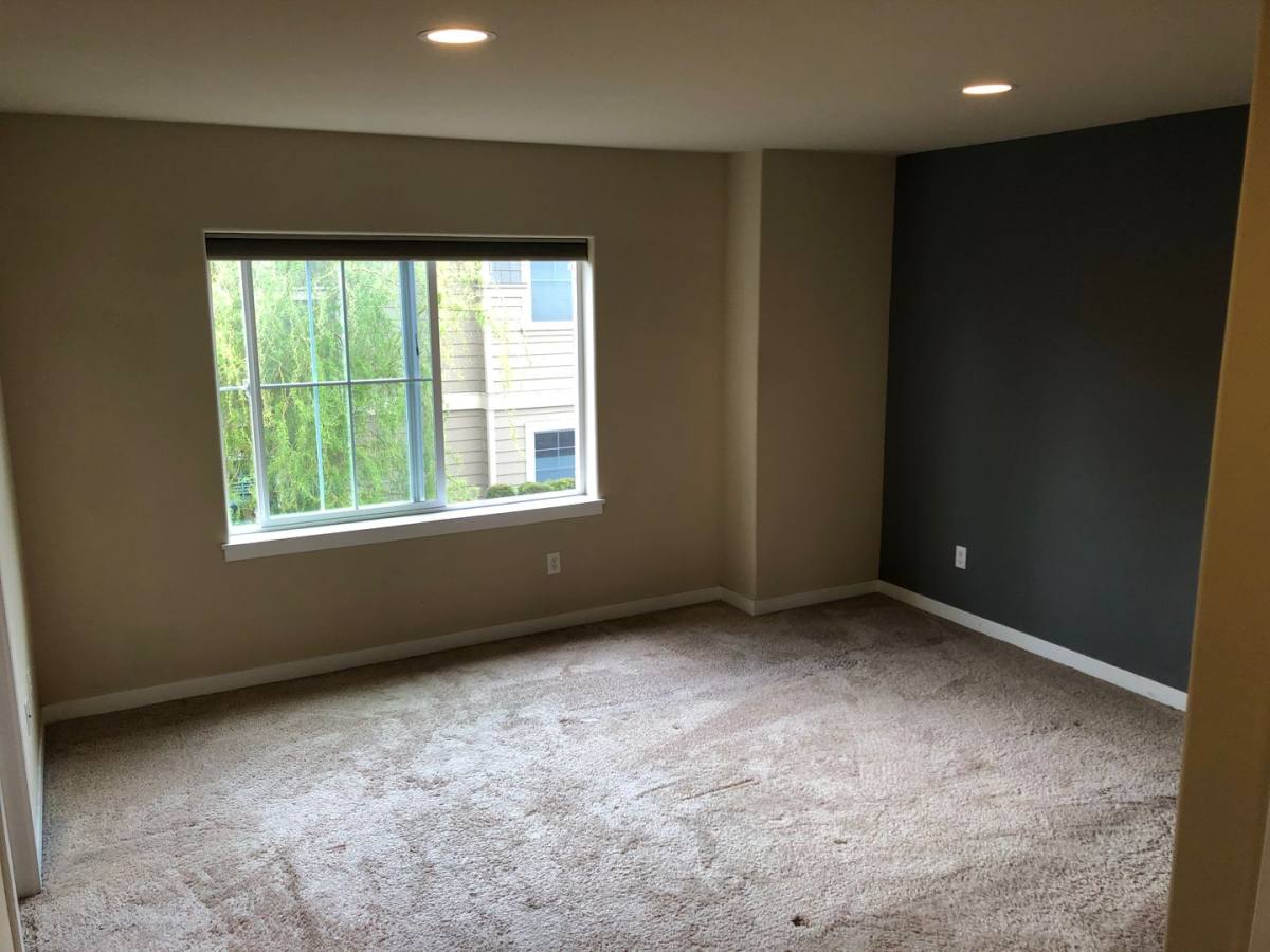 Townhouse for rent at 14015 34th Dr SE, Bothell, WA 98012