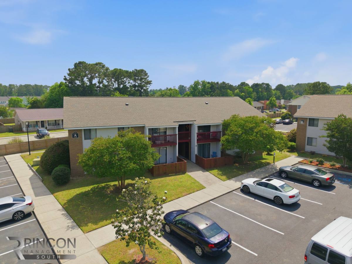 Apartment for rent at 325 Gulledge St, Moncks Corner, SC 29461