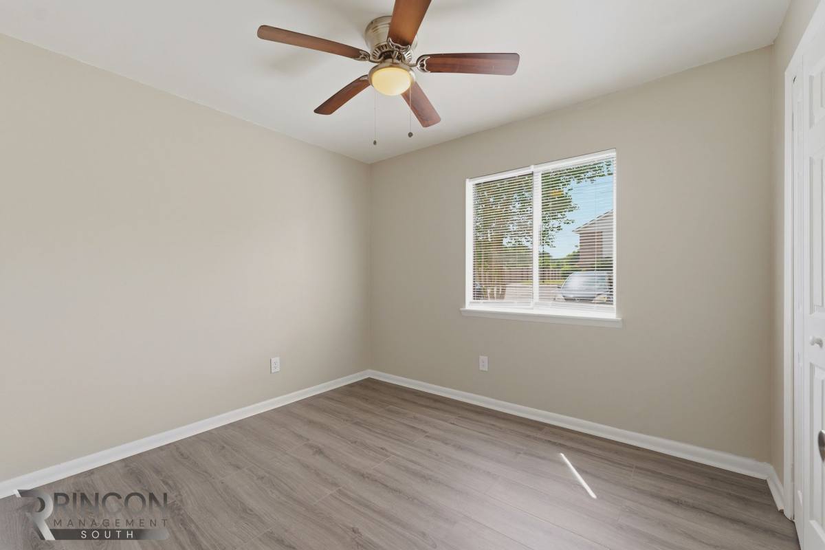 Apartment for rent at 325 Gulledge St, Moncks Corner, SC 29461