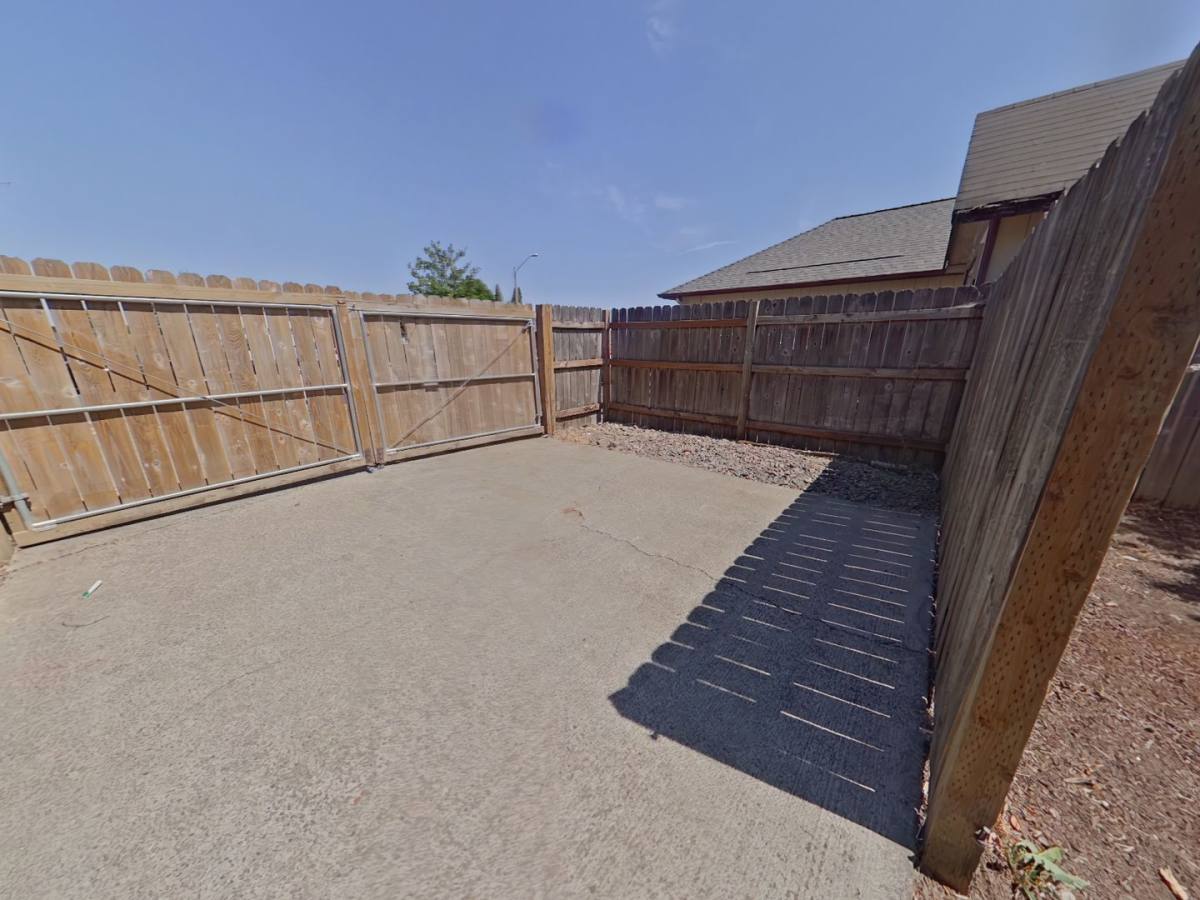 House for rent at 910 Arrow Leaf Ave, Harrisburg, OR 97446
