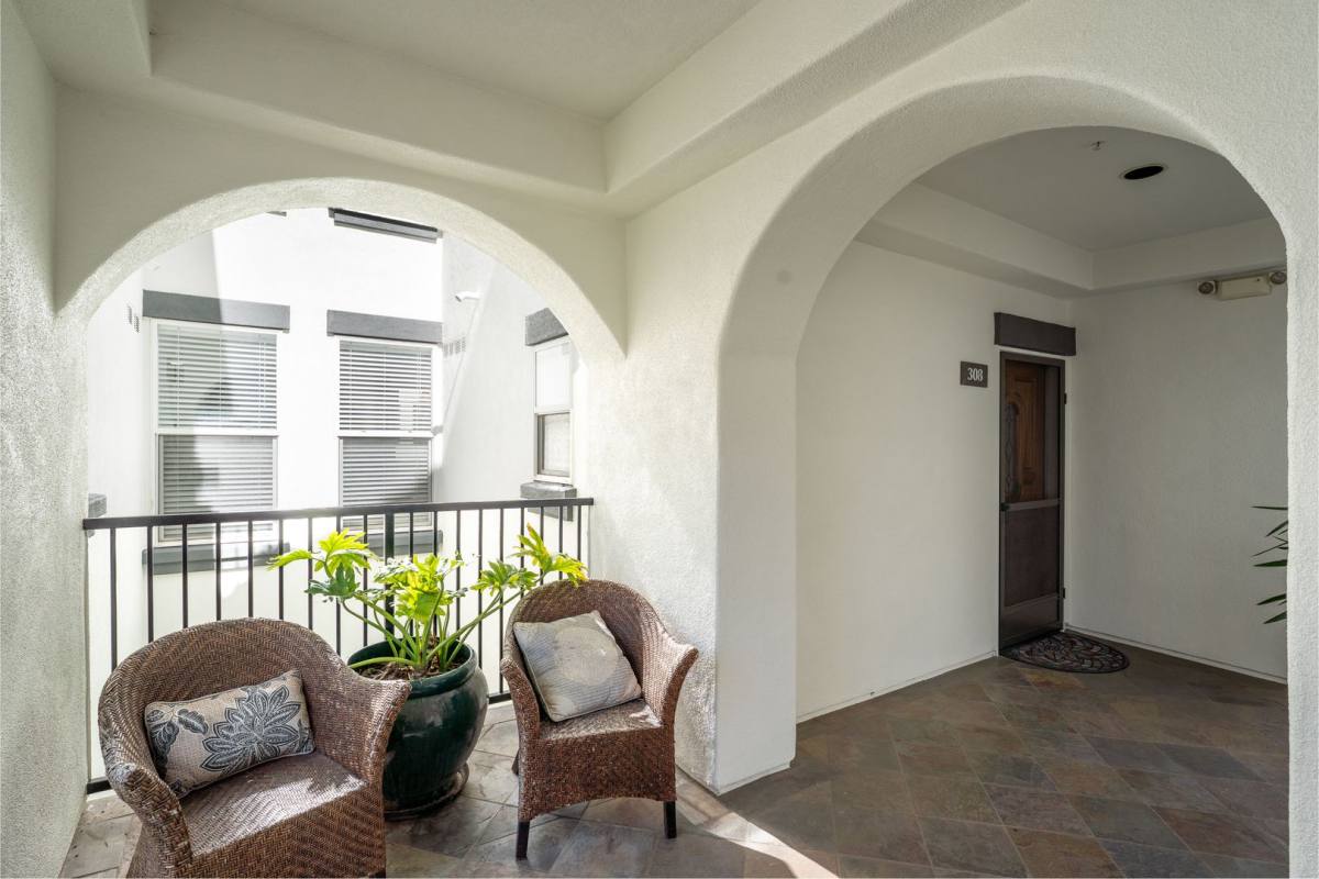 Condo for rent at 436 Poli St, Ventura, CA 93001