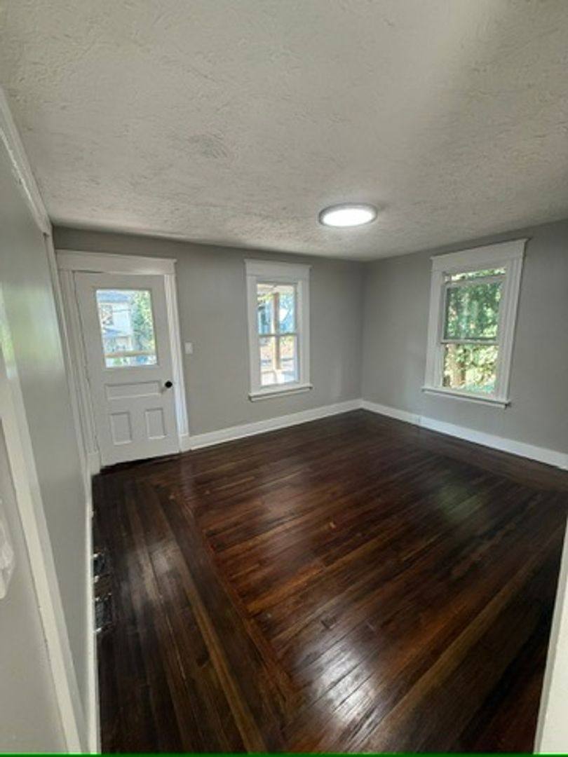 Apartment for rent at 82 Bartholomew St, Bristol, CT 06010