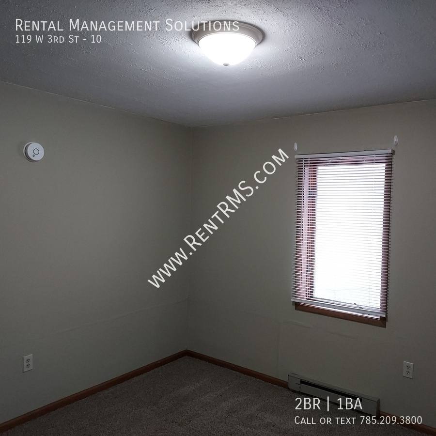 Apartment for rent at 119 W 3rd St #10, Onaga, KS 66521