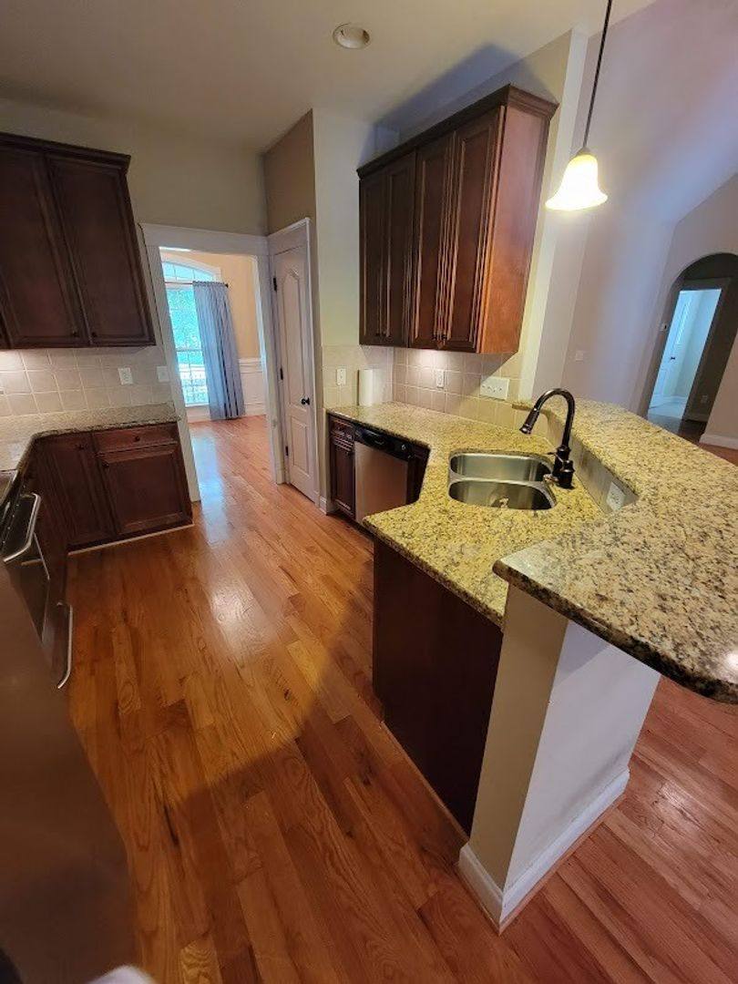 House for rent at 236 Ashland Oaks Dr, Catawba, SC 29704