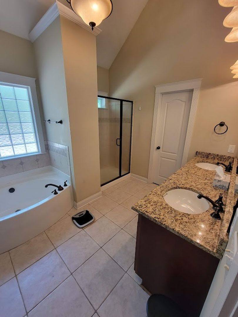 House for rent at 236 Ashland Oaks Dr, Catawba, SC 29704