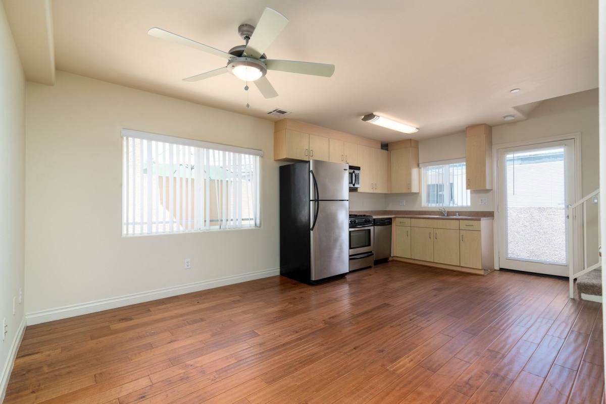 Apartment for rent at 3614 Motor Ave, Los Angeles, CA 90034