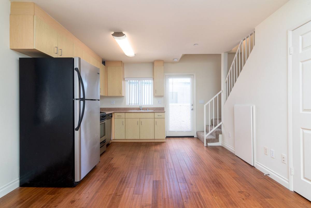 Apartment for rent at 3614 Motor Ave, Los Angeles, CA 90034