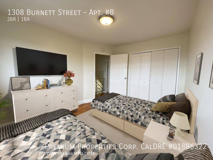 Apartment for rent at 1308 Burnett St, Berkeley, CA 94702