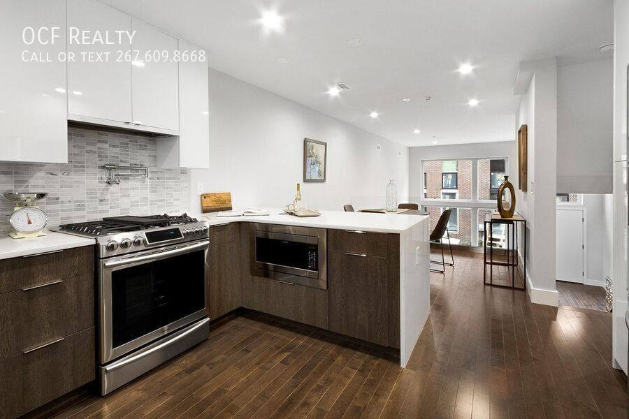 Townhouse for rent at 1321 S Woodstock St, Philadelphia, PA 19146