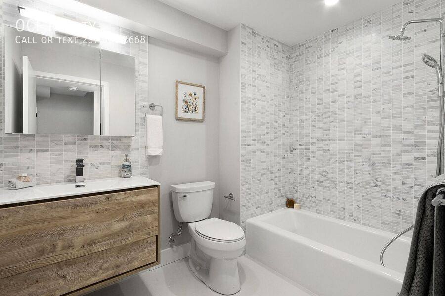 Townhouse for rent at 1321 S Woodstock St, Philadelphia, PA 19146