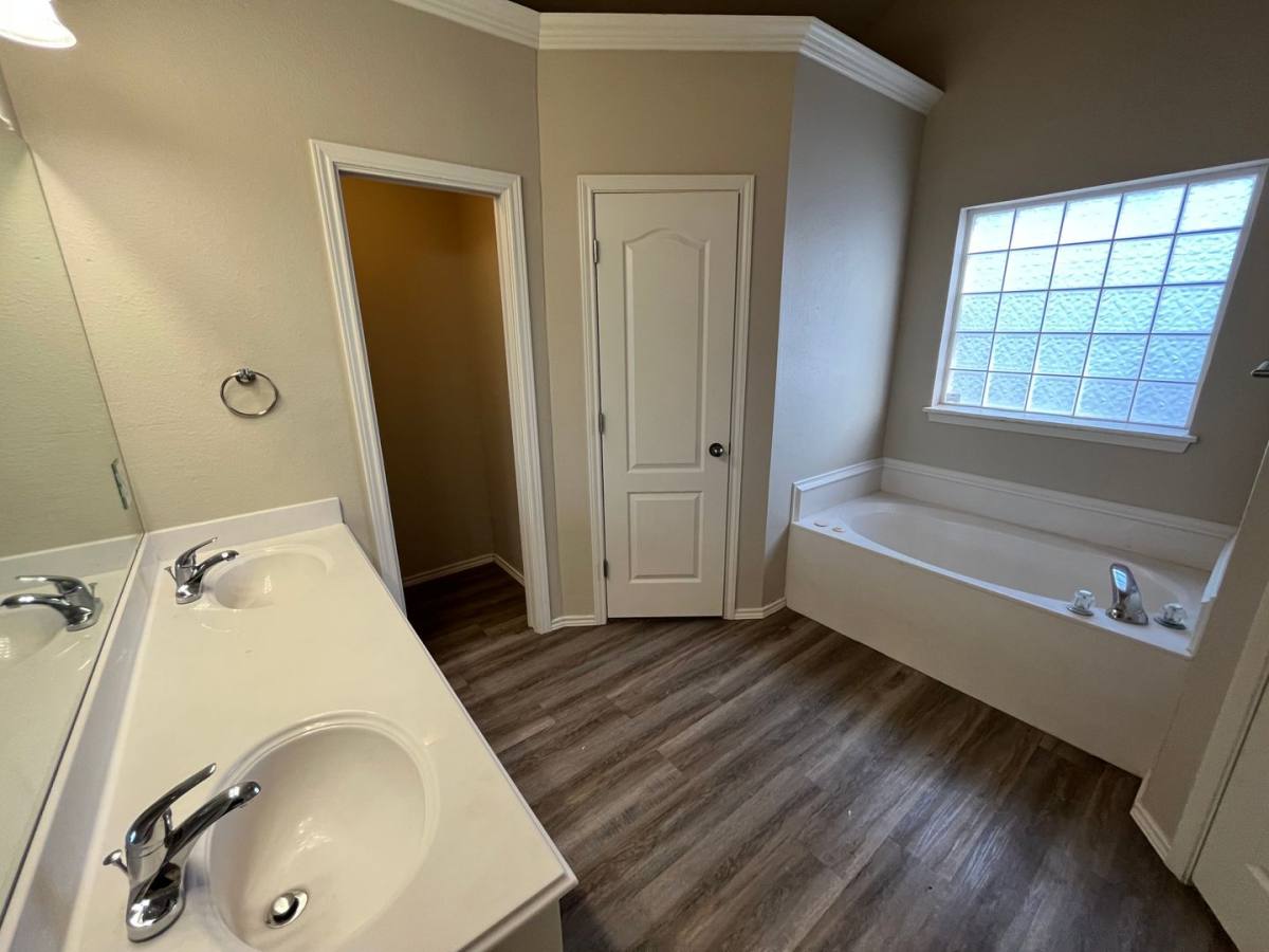House for rent at 3009 104th St, Lubbock, TX 79423