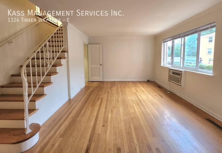 Apartment for rent at 1324 Tinker Way Lane E, Glenview, IL 60025