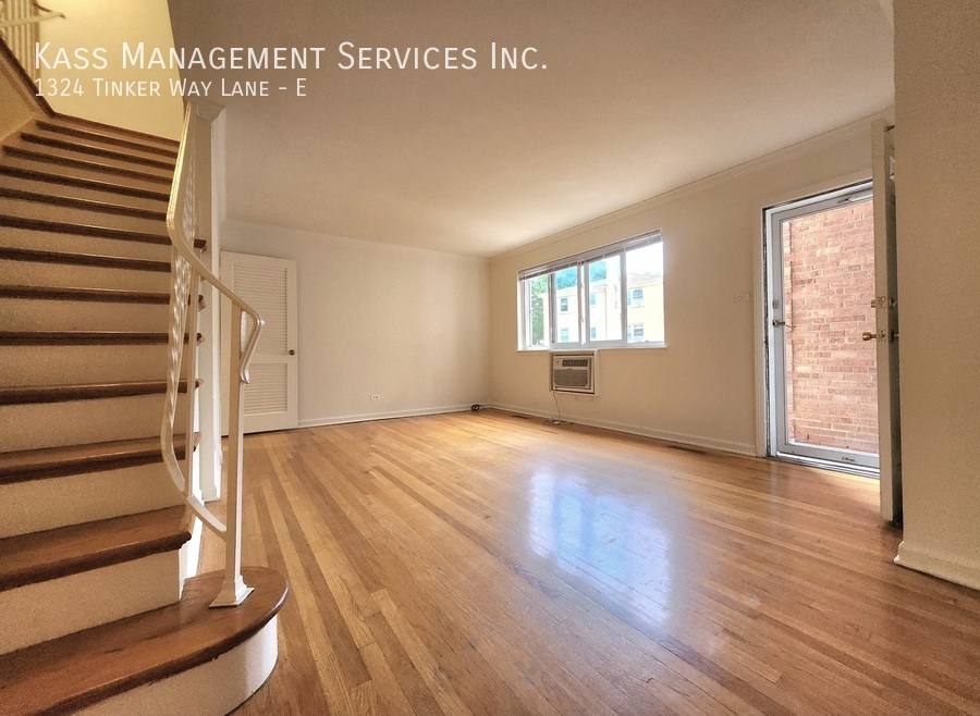 Apartment for rent at 1324 Tinker Way Lane E, Glenview, IL 60025