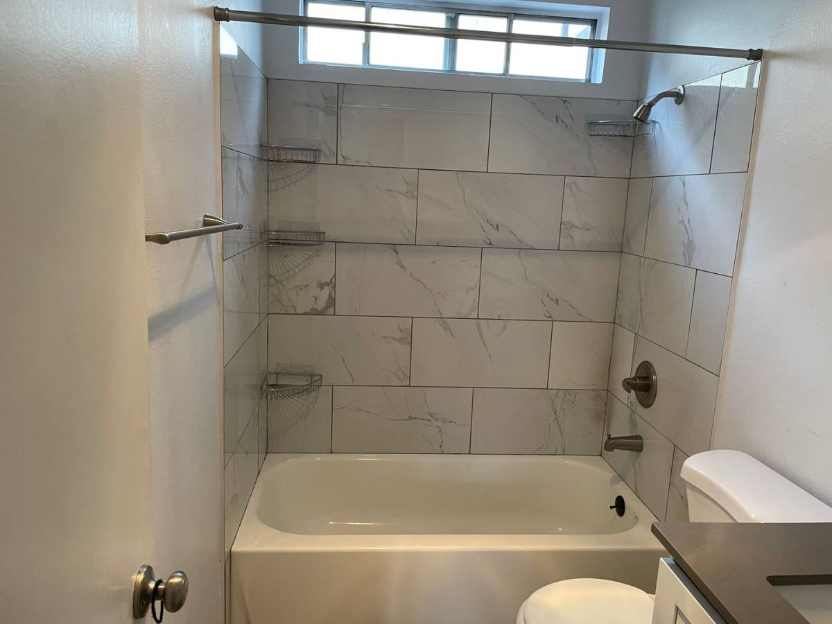 Apartment for rent at 2520 17th St, Huntington Beach, CA 92648