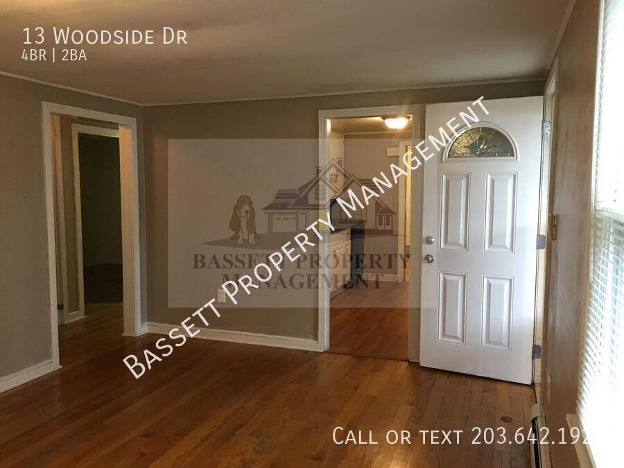 House for rent at 13 Woodside Dr, North Haven, CT 06473