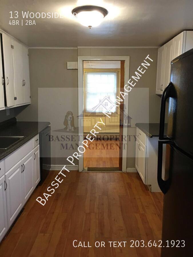 House for rent at 13 Woodside Dr, North Haven, CT 06473