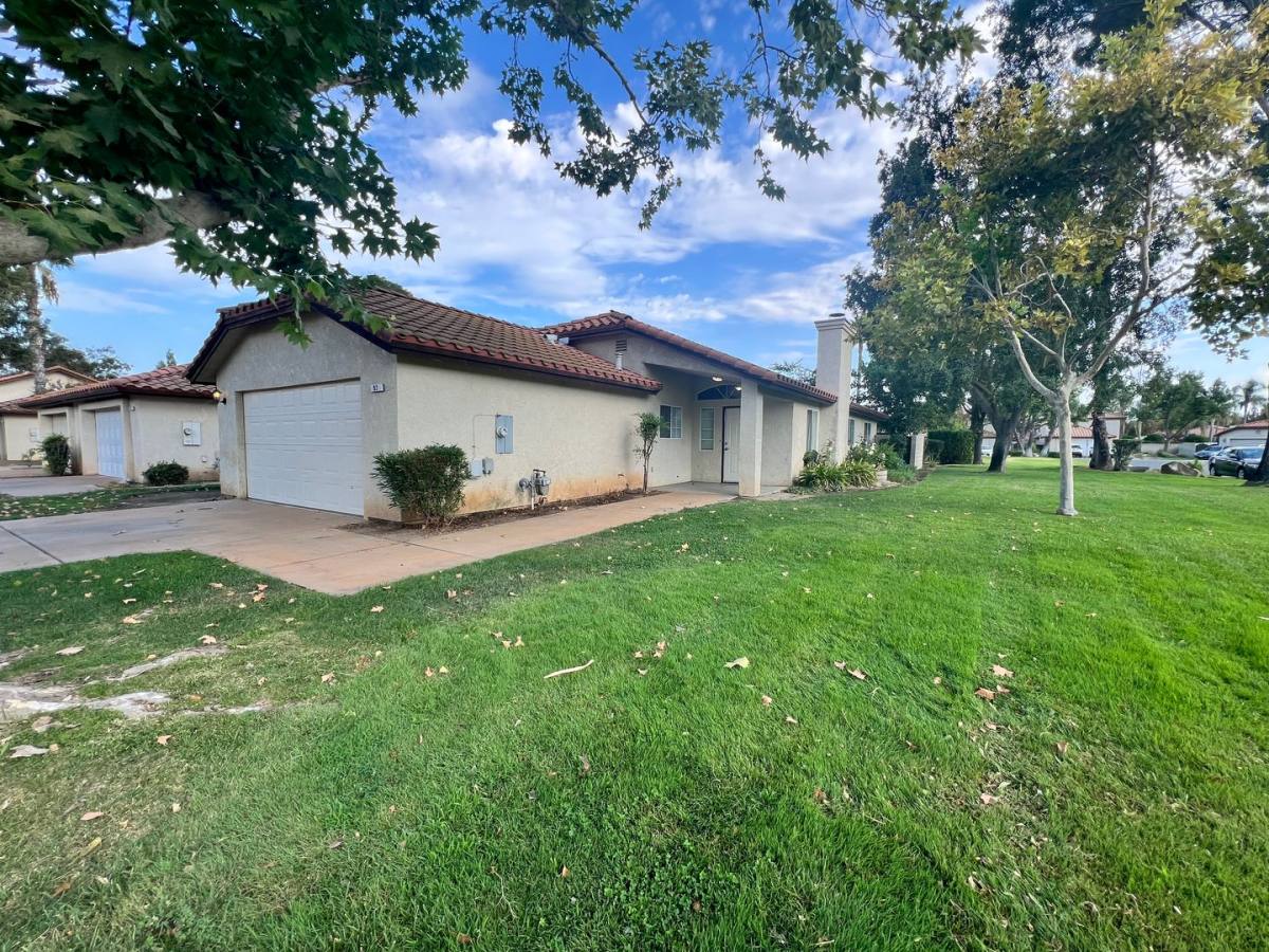 Townhouse for rent at 92 Rosewood Circle, Madera, CA 93637