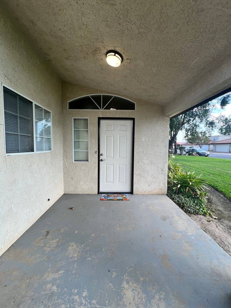 Townhouse for rent at 92 Rosewood Circle, Madera, CA 93637