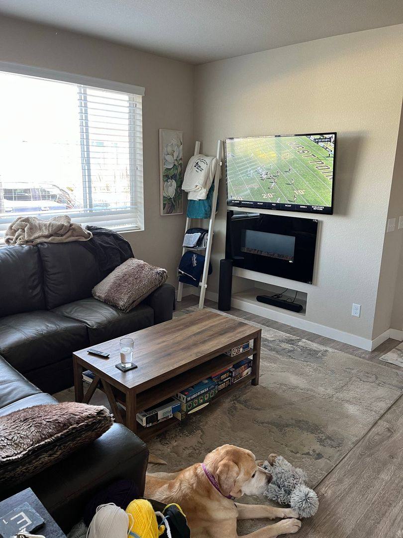 House for rent at 6768 Fern Dr, Denver, CO 80221