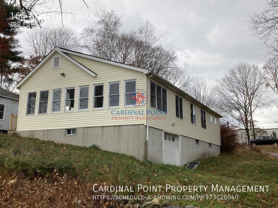 House for rent at 164 Shattuck Way, Portsmouth, NH 03801