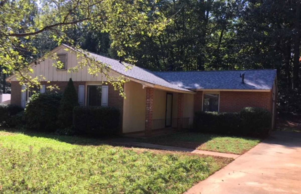 House for rent at 1999 Cottage Place, Greensboro, NC 27455