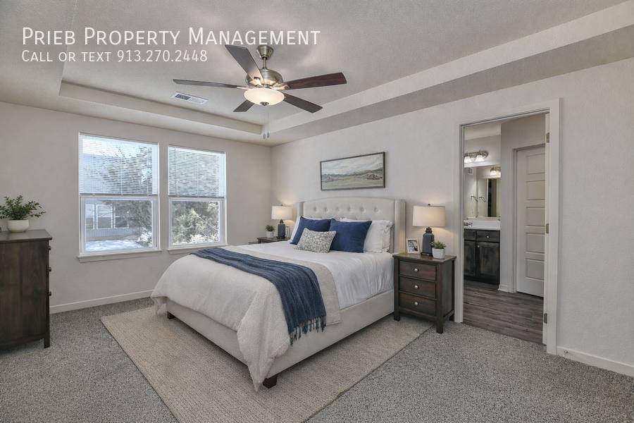 Townhouse for rent at 3227 N 103rd Place #BUILDING 33, Kansas City, KS 66109