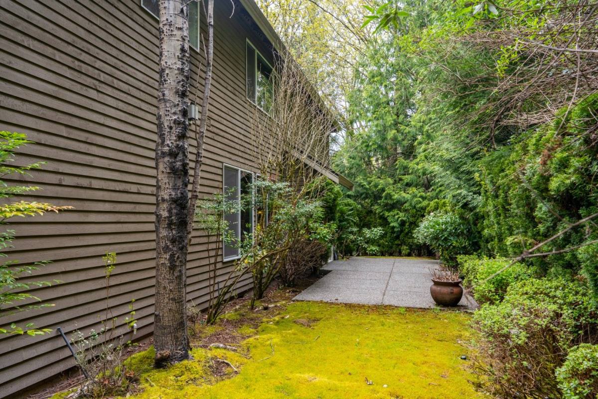 House for rent at 19626 NE 42nd Way, Sammamish, WA 98074
