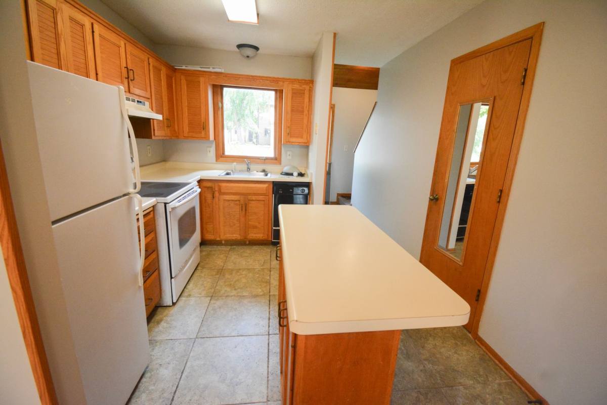 Apartment for rent at 1550-1586 8-1 2 St SE, Rochester, MN 55904