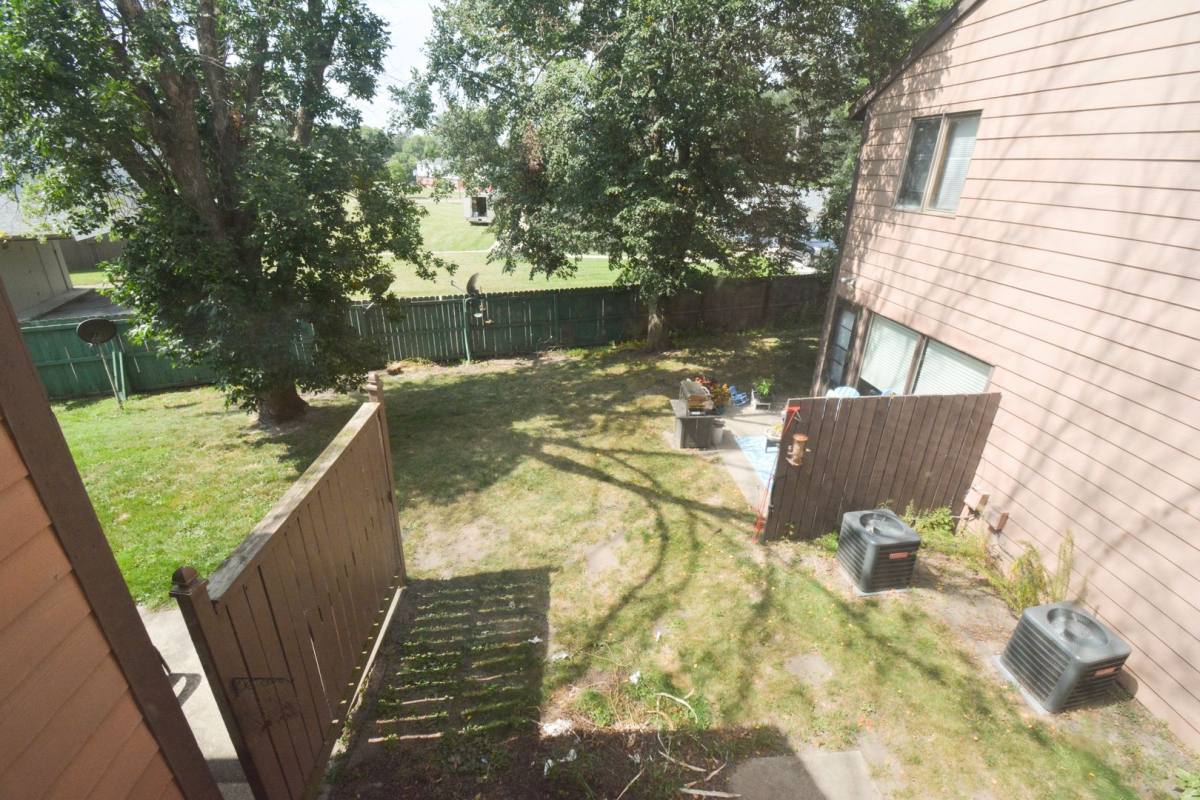 Apartment for rent at 1550-1586 8-1 2 St SE, Rochester, MN 55904