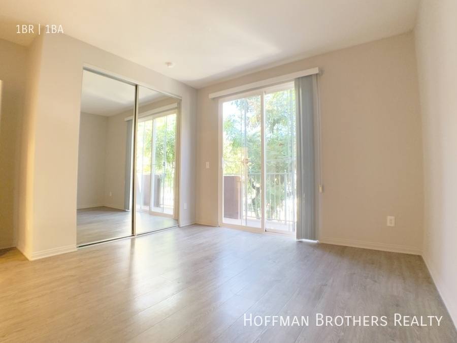 Apartment for rent at 3707 Motor Ave #110, Los Angeles, CA 90034