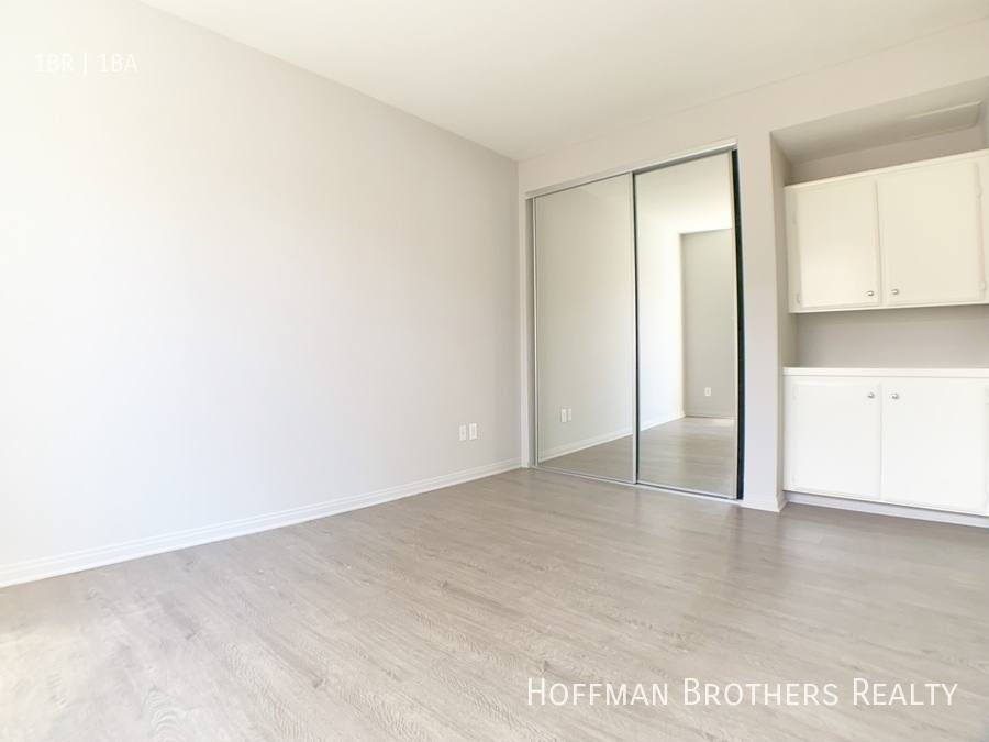 Apartment for rent at 3707 Motor Ave #110, Los Angeles, CA 90034