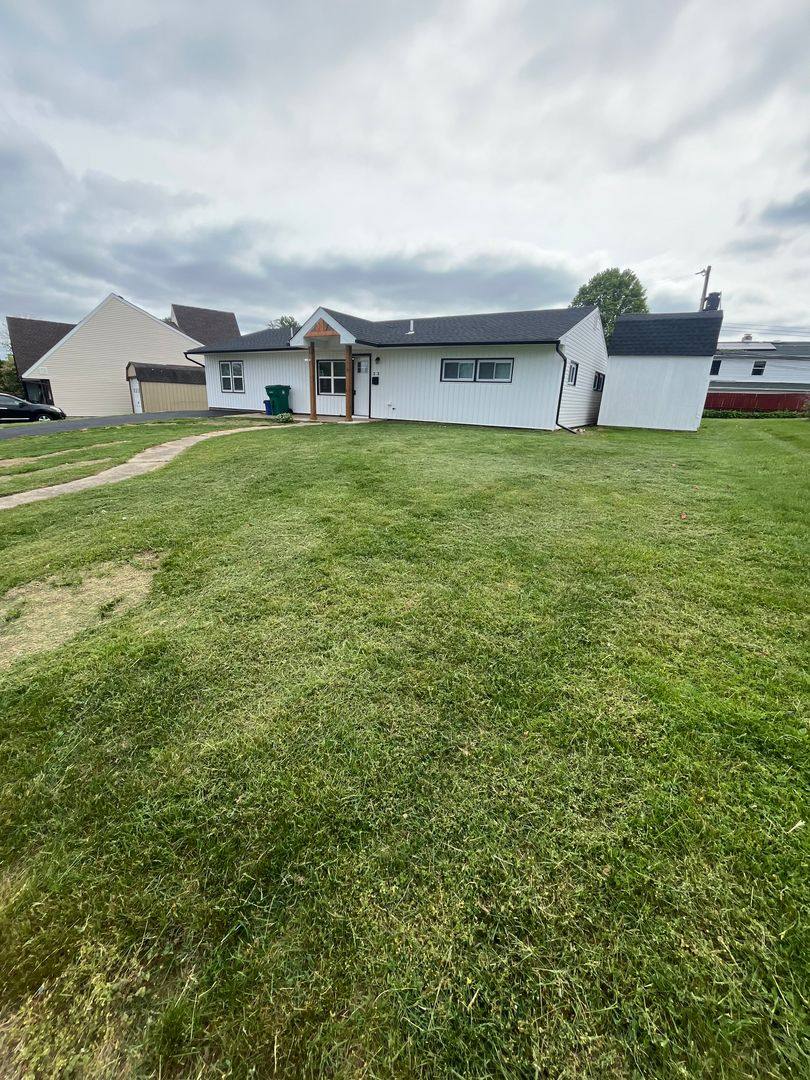 House for rent at 23 Mimosa Lane, Levittown, PA 19054