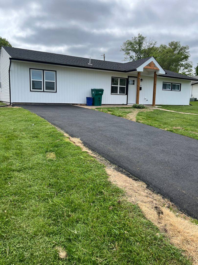 House for rent at 23 Mimosa Lane, Levittown, PA 19054