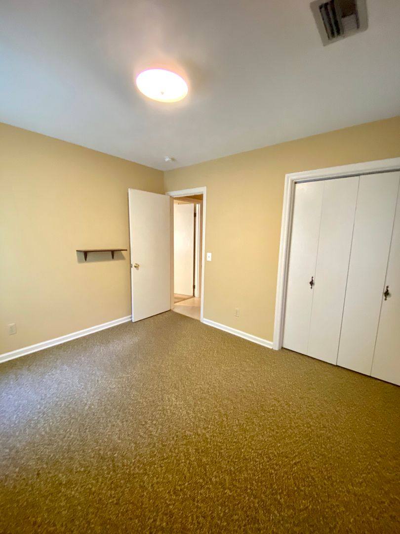 Apartment for rent at 106 Strode Circle, Clemson, SC 29631
