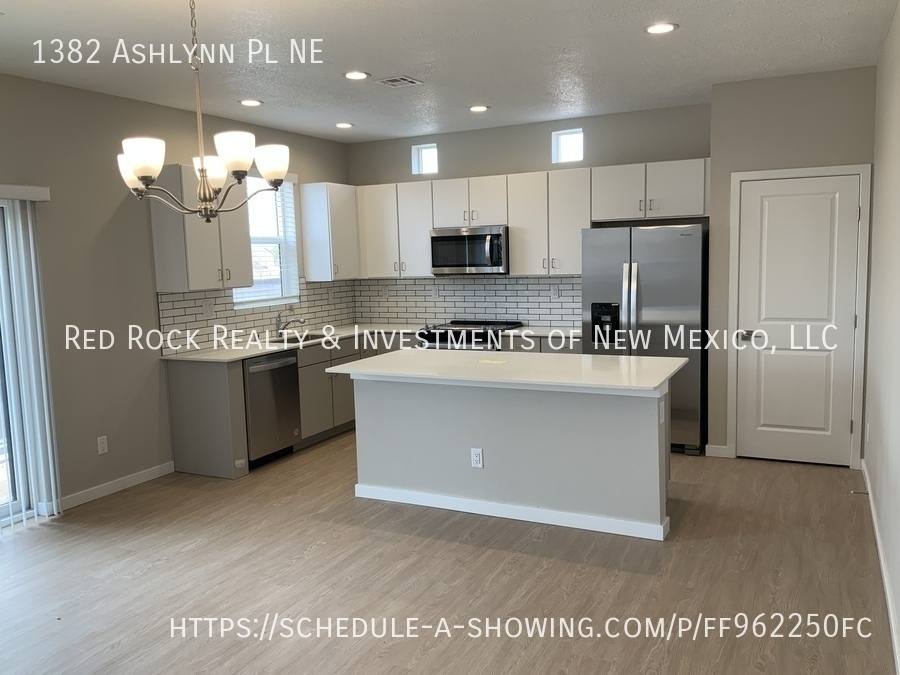 Townhouse for rent at 1382 Ashlynn Place NE, Rio Rancho, NM 87144