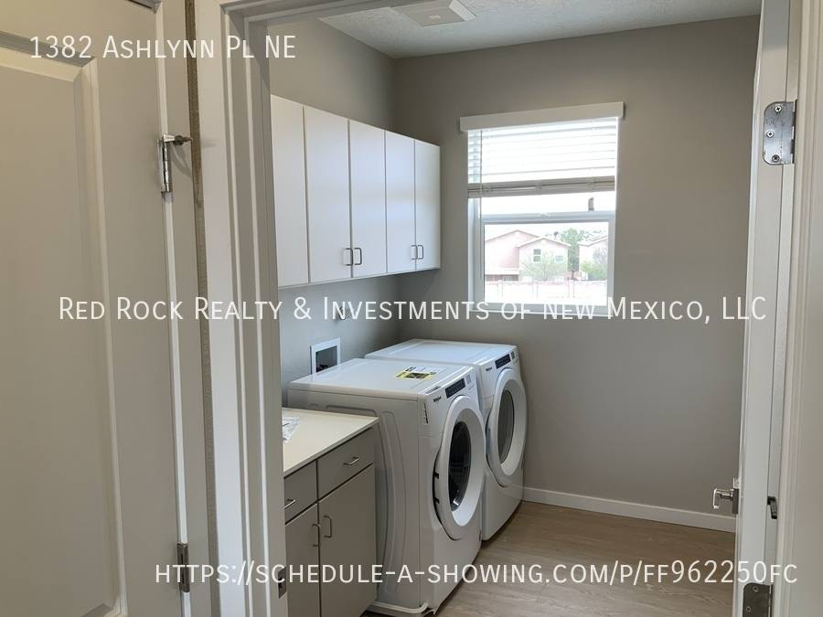 Townhouse for rent at 1382 Ashlynn Place NE, Rio Rancho, NM 87144