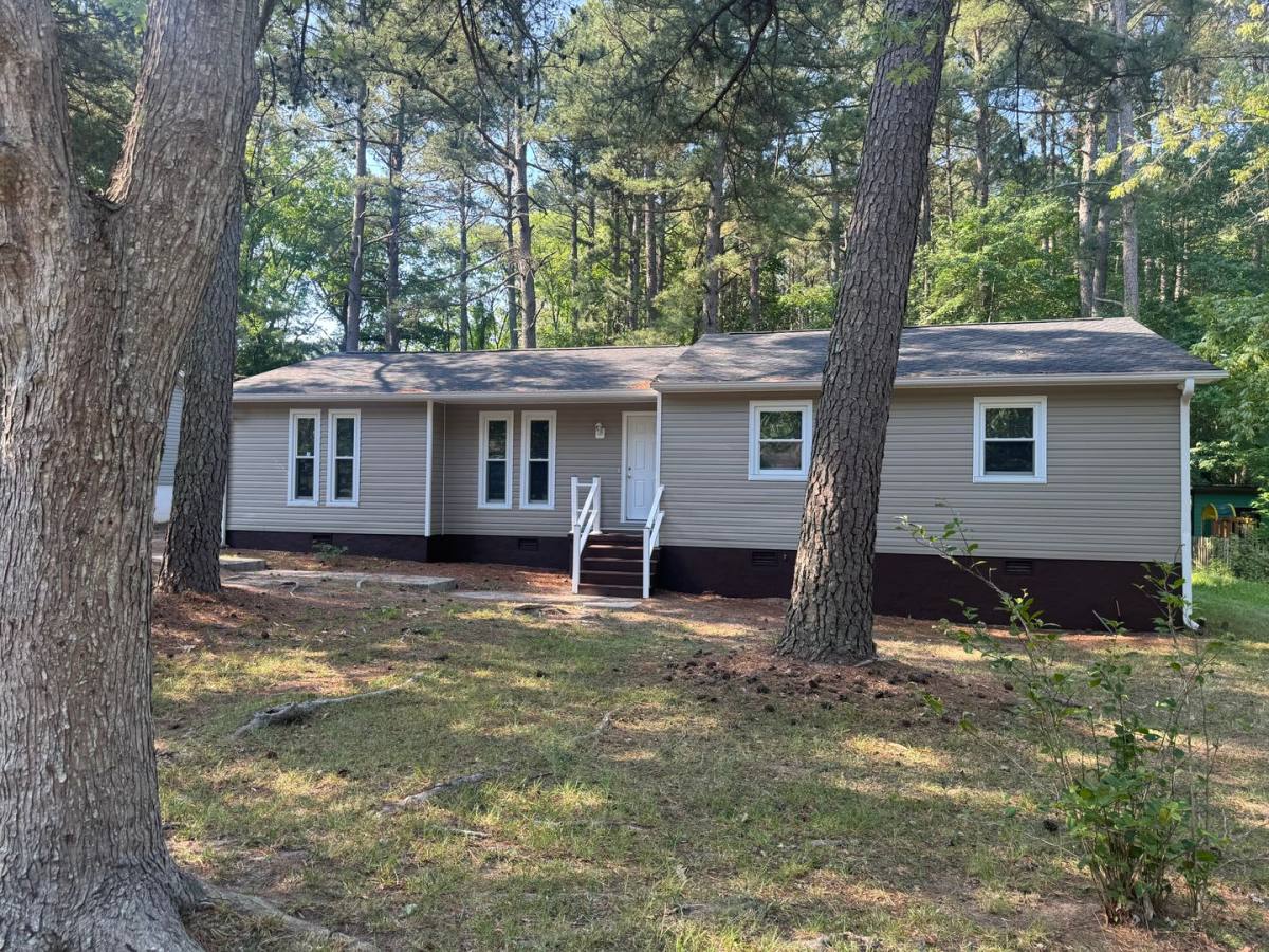 House for rent at 431 Valley Dr, Durham, NC 27704