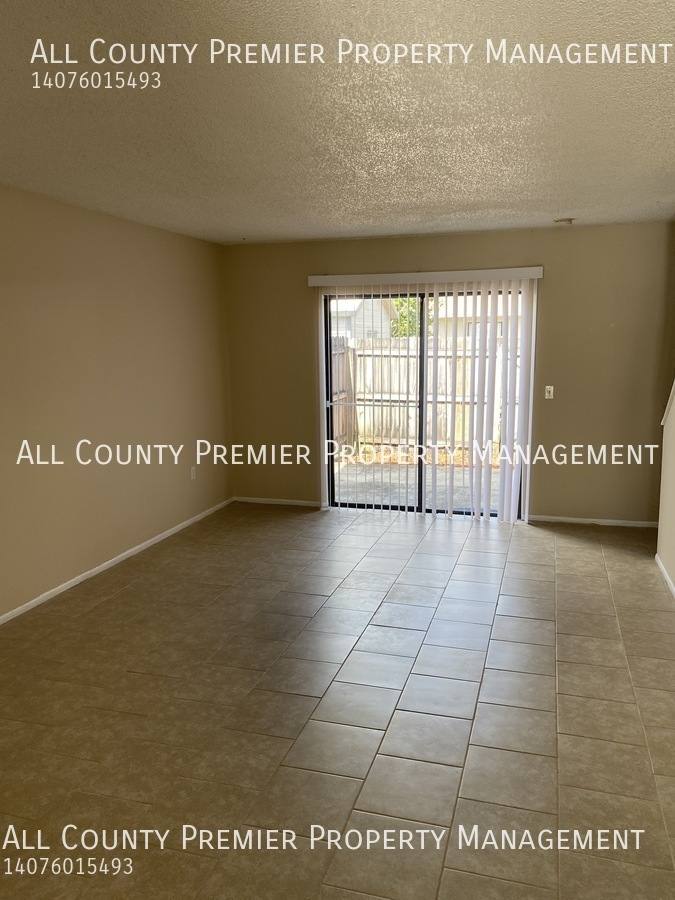 Townhouse for rent at 1752 Memphis Ave, Orlando, FL 32807