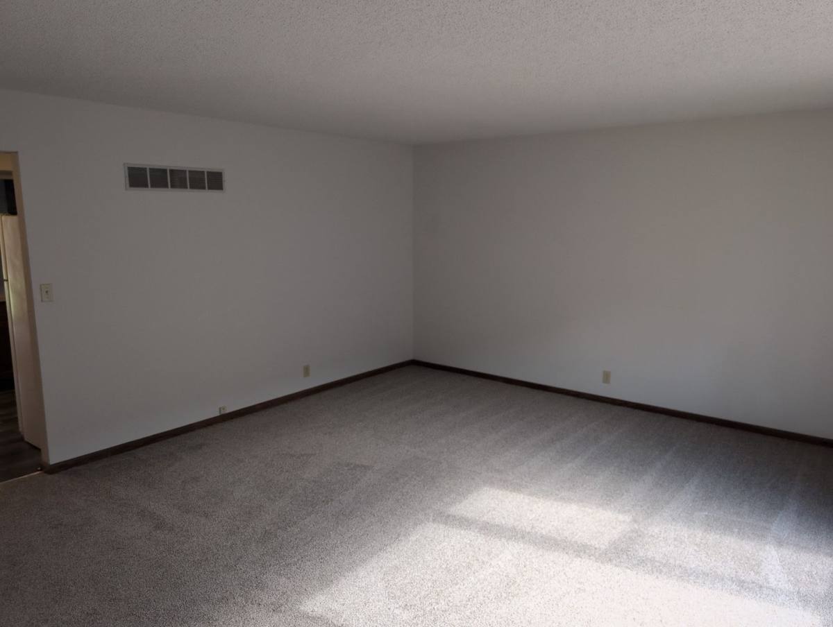 Townhouse for rent at 2210 Mirwyn Court, Lincoln, NE 68505