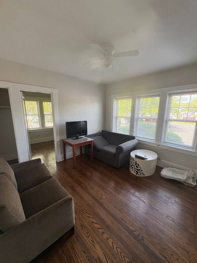 Apartment for rent at 345 Alexander St, Rochester, NY 14607