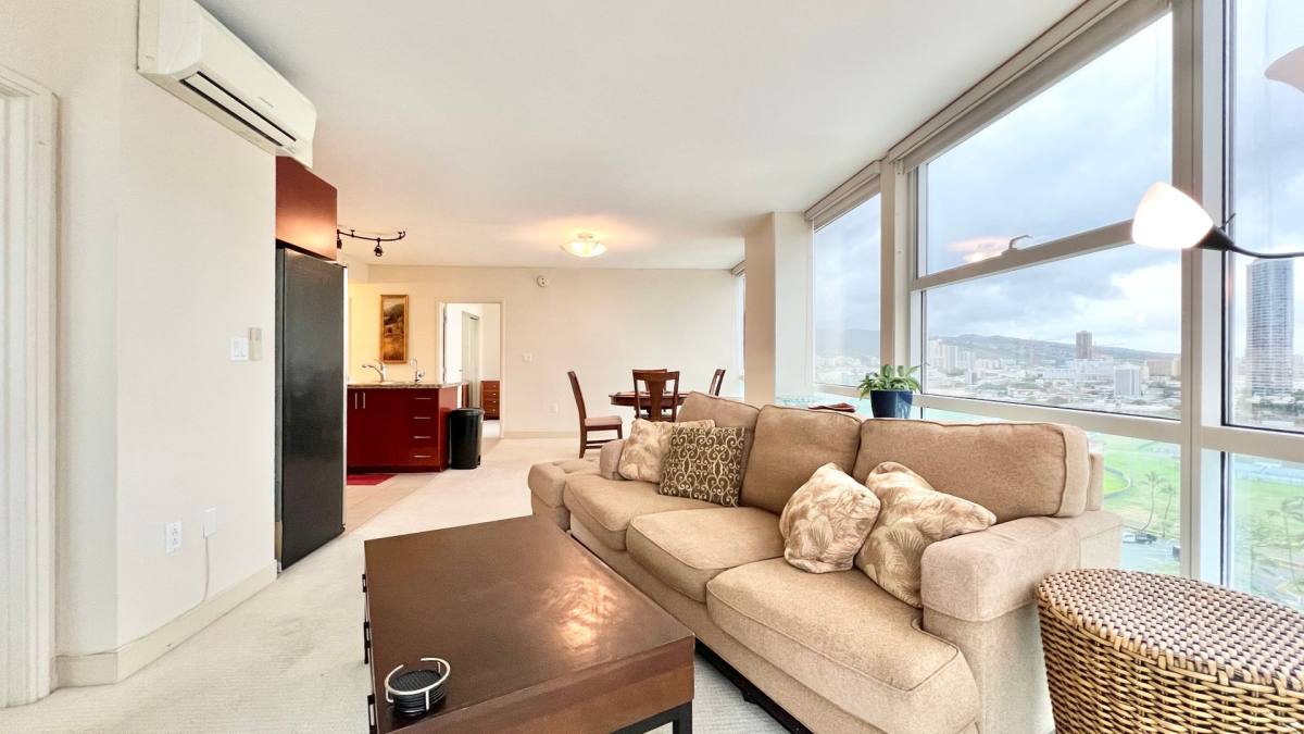 Condo for rent at 909 Kapiolani Blvd, Honolulu, HI 96814